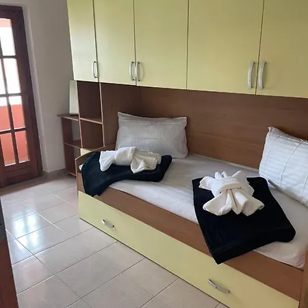 Apartman Anne - Pink - Daire